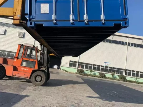 40ft-shipping-container-dry-van-blue-new-bottom-front 40ft Hard-Top Containers For Sale (Blue)