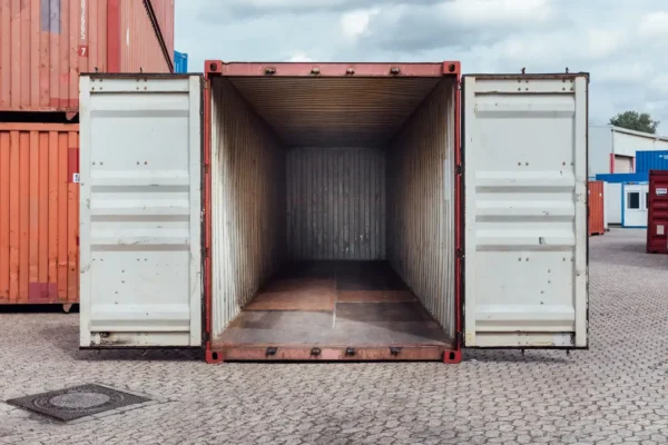40ft-shipping-container-high-cube-used-red-brown-front-open-scaled 40ft High-Cube Used Shipping Containers For Sale